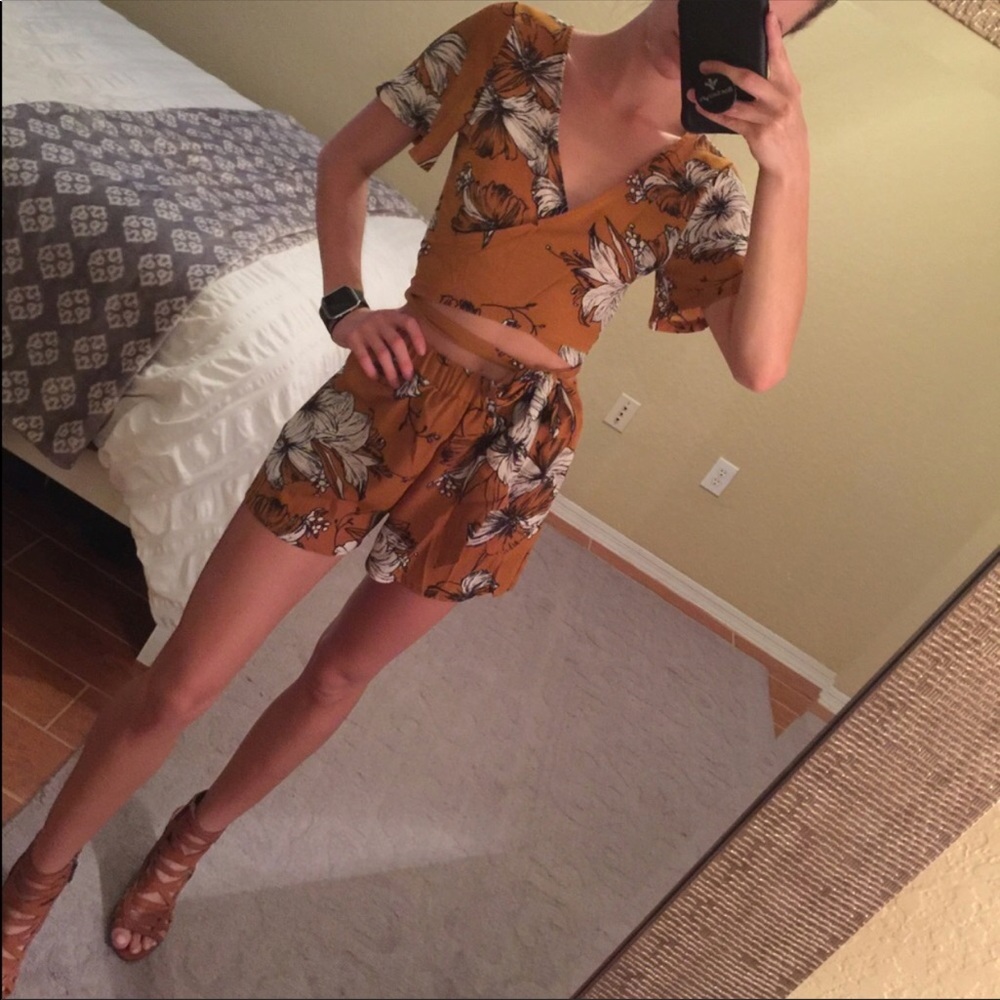 Two piece set